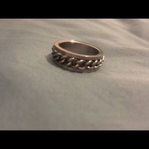 Men’s ring